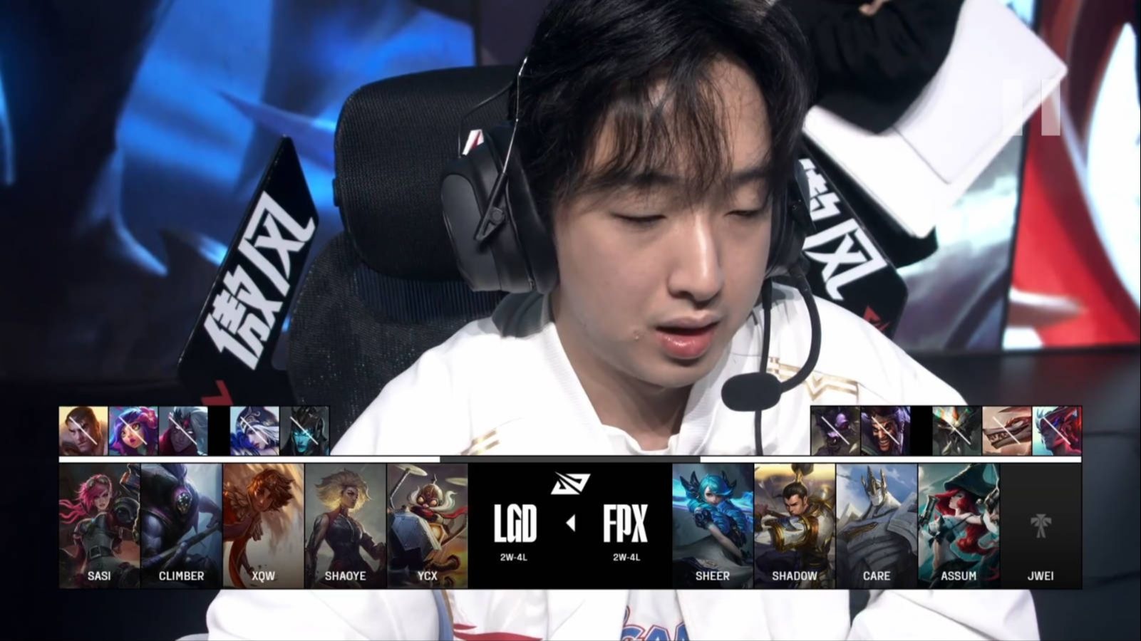 DRX翻盘FPX,Peanut打出惊人五杀宿敌对决入围赛,强势挺进下一轮 DRX翻盘FPX,Peanut打出惊人五杀宿敌对决入围赛,强势挺进下一轮