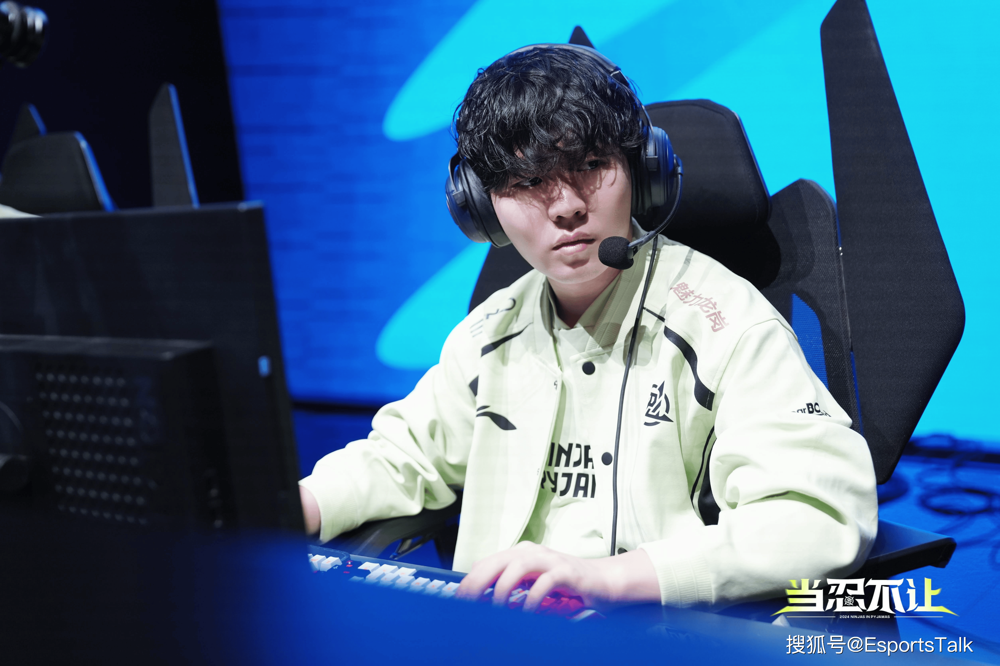 FLY力克WBG,Ruler团战一打五鏖战多局半决赛,成为赛场最大亮点 FLY力克WBG,Ruler团战一打五鏖战多局半决赛,成为赛场最大亮点