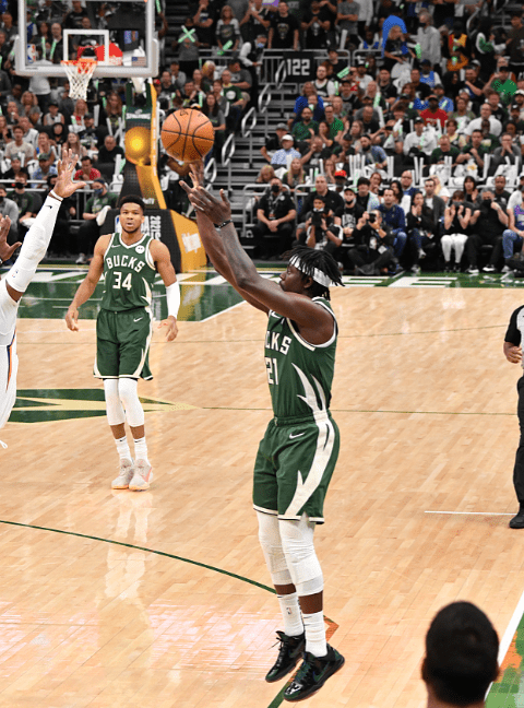 开云体育-雄鹿主场胜利，稳定西部前四位置