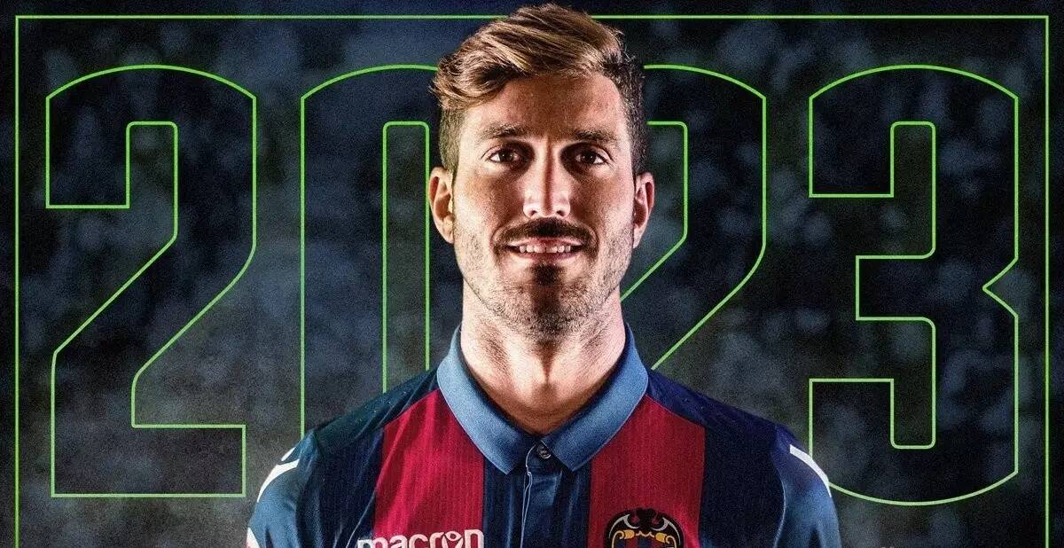 布莱克浦失球告负,保级任务严峻 布莱克浦失球告负,保级任务严峻