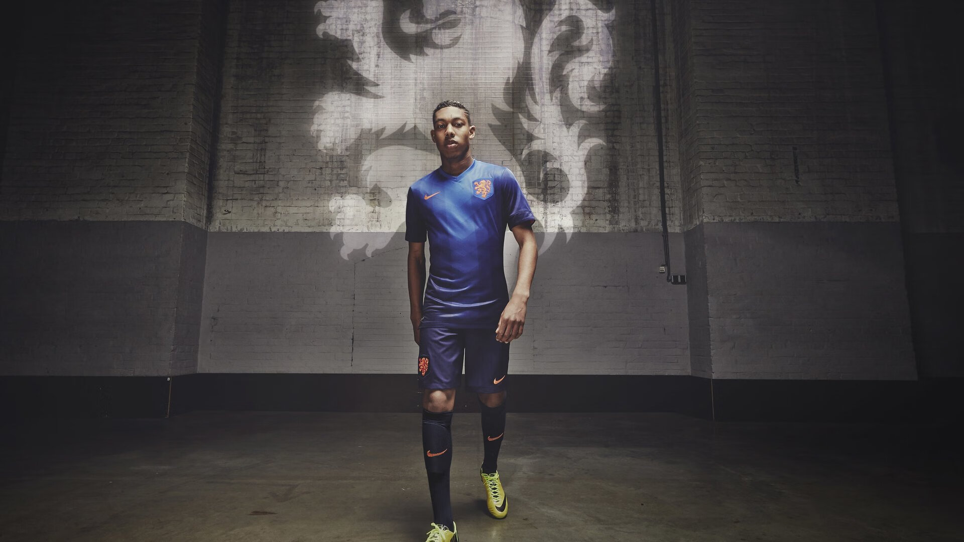 破晓前的风暴,乔治扛起青岛,横扫雷霆的震撼一夜