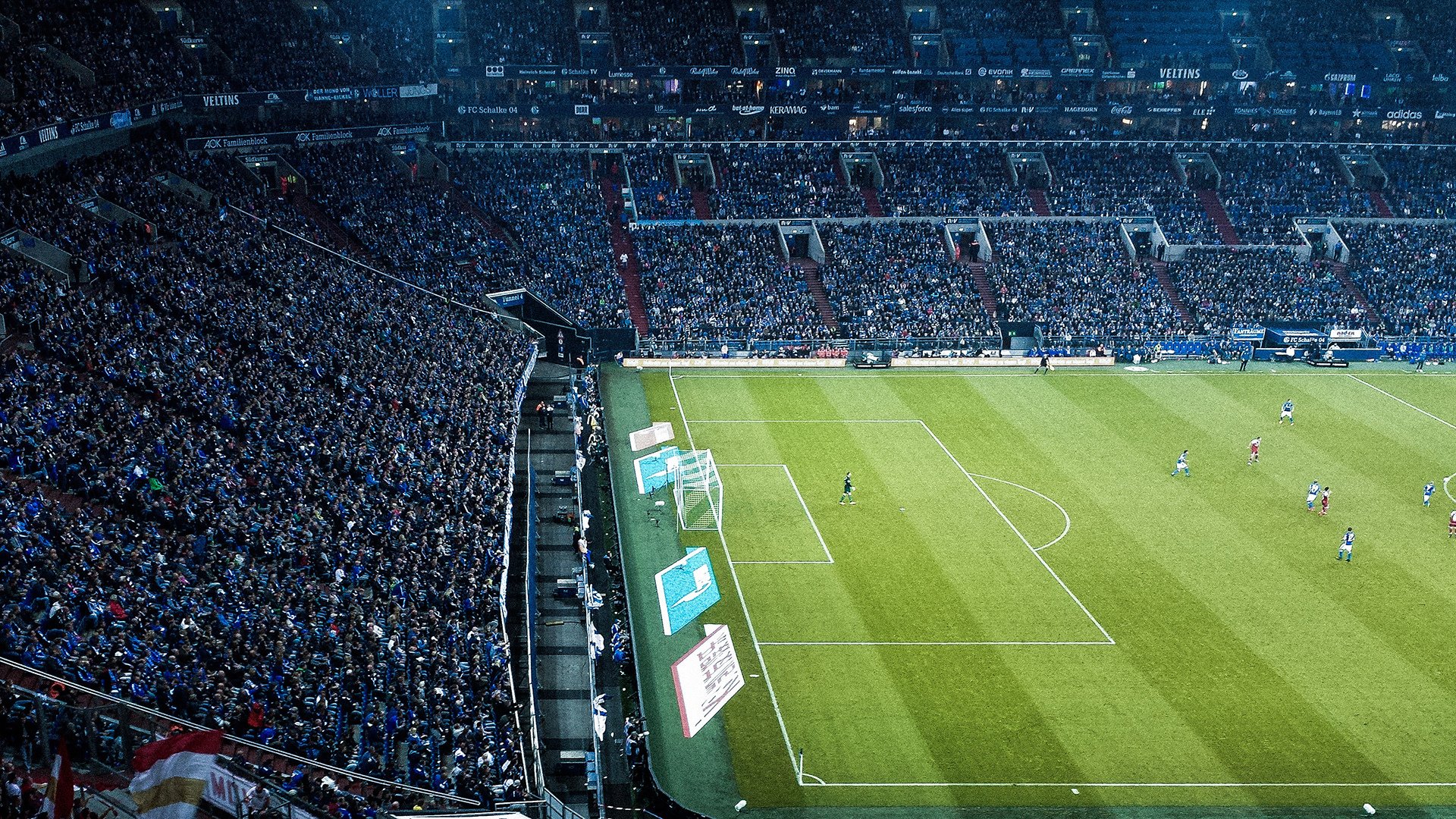 开云体育-孤胆突围，周冠宇智取银石，迈凯伦双雄力压红牛二队重围